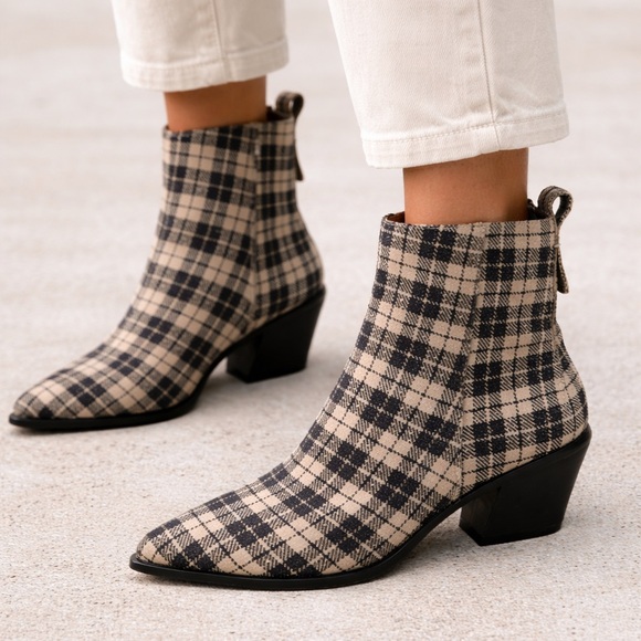 Sanctuary Shoes - SANCTUARY Yes Girl Checked-Plaid Suede Booties Size 8M